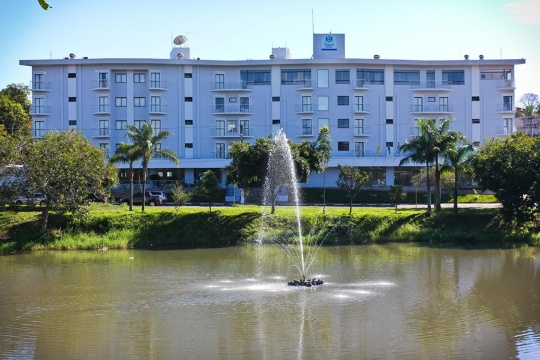 布里斯托扎尼博尼酒店-官方