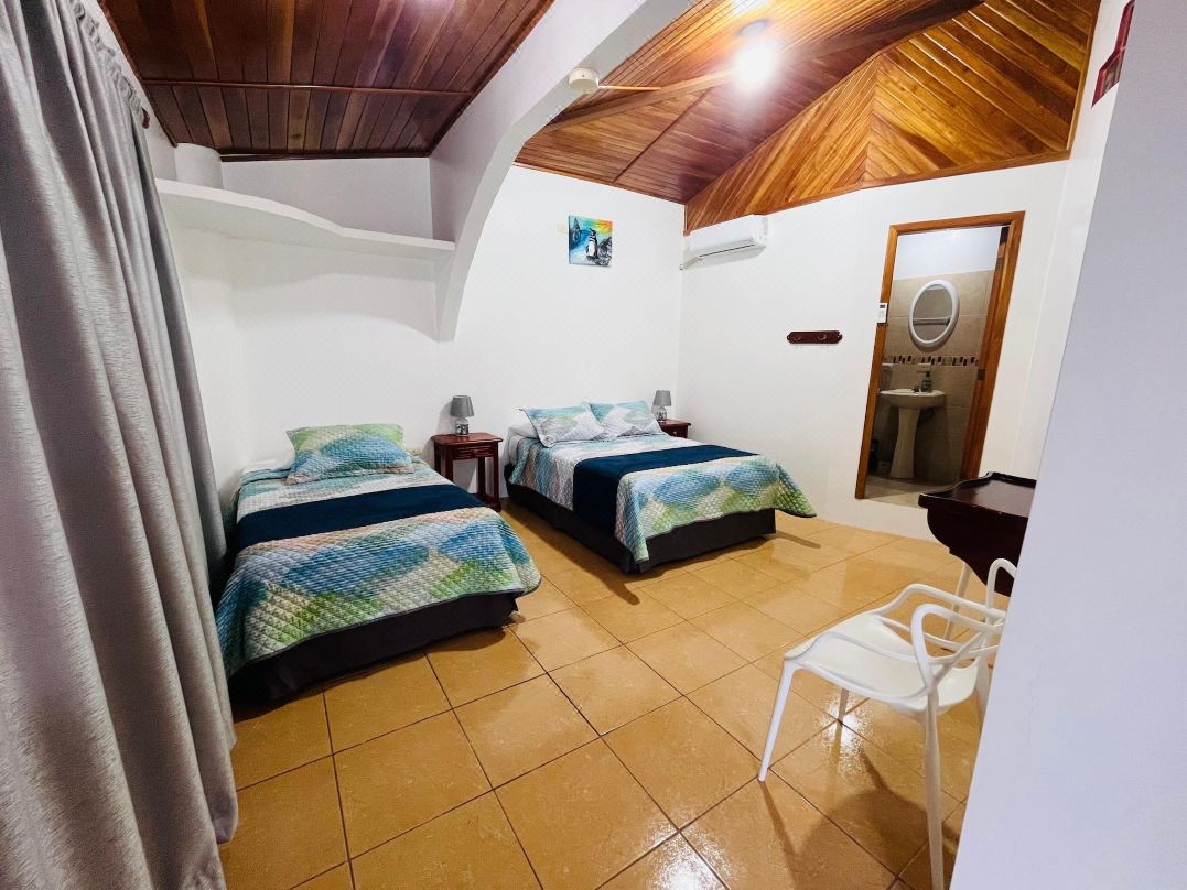 Hostal Neptuno - Poseidon