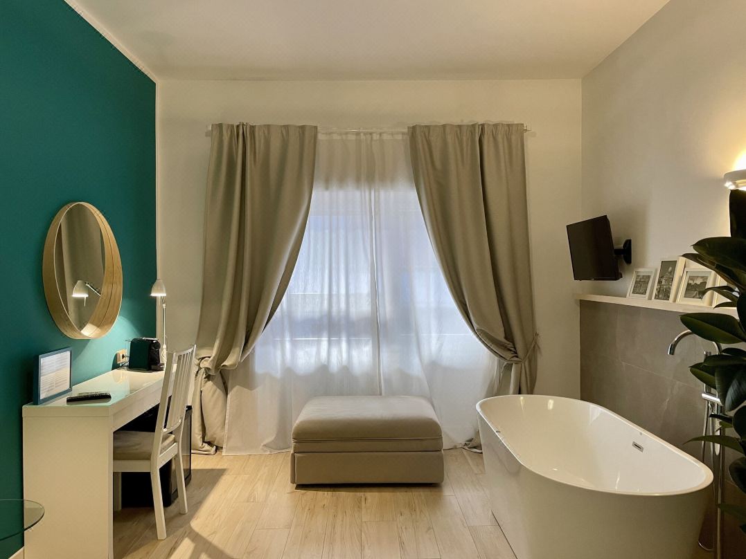 Le Coq Suites