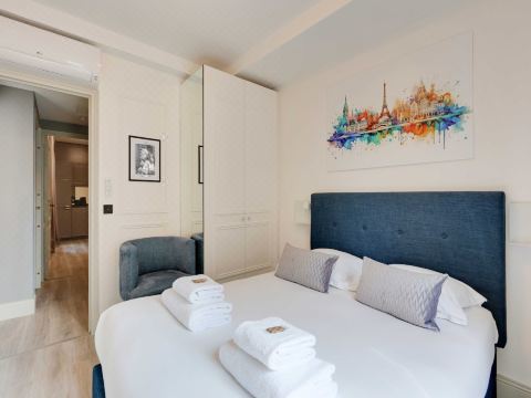 Cosy apartment with balcony - 2BR/6P- La Roquette