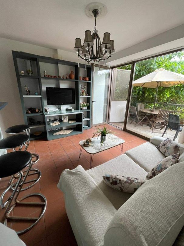 Duplex in Siwar, 1 Bedroom, Next to Rimal, Wifi