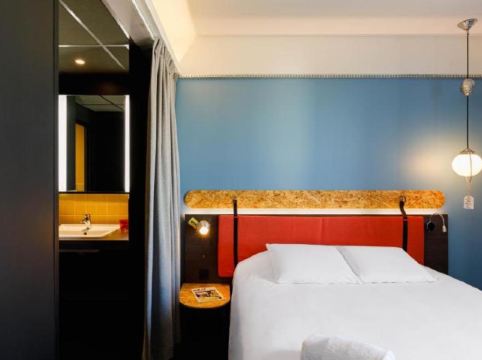 GREET LYON CONFLUENCE Room Type - Standard Room with 1 double bed