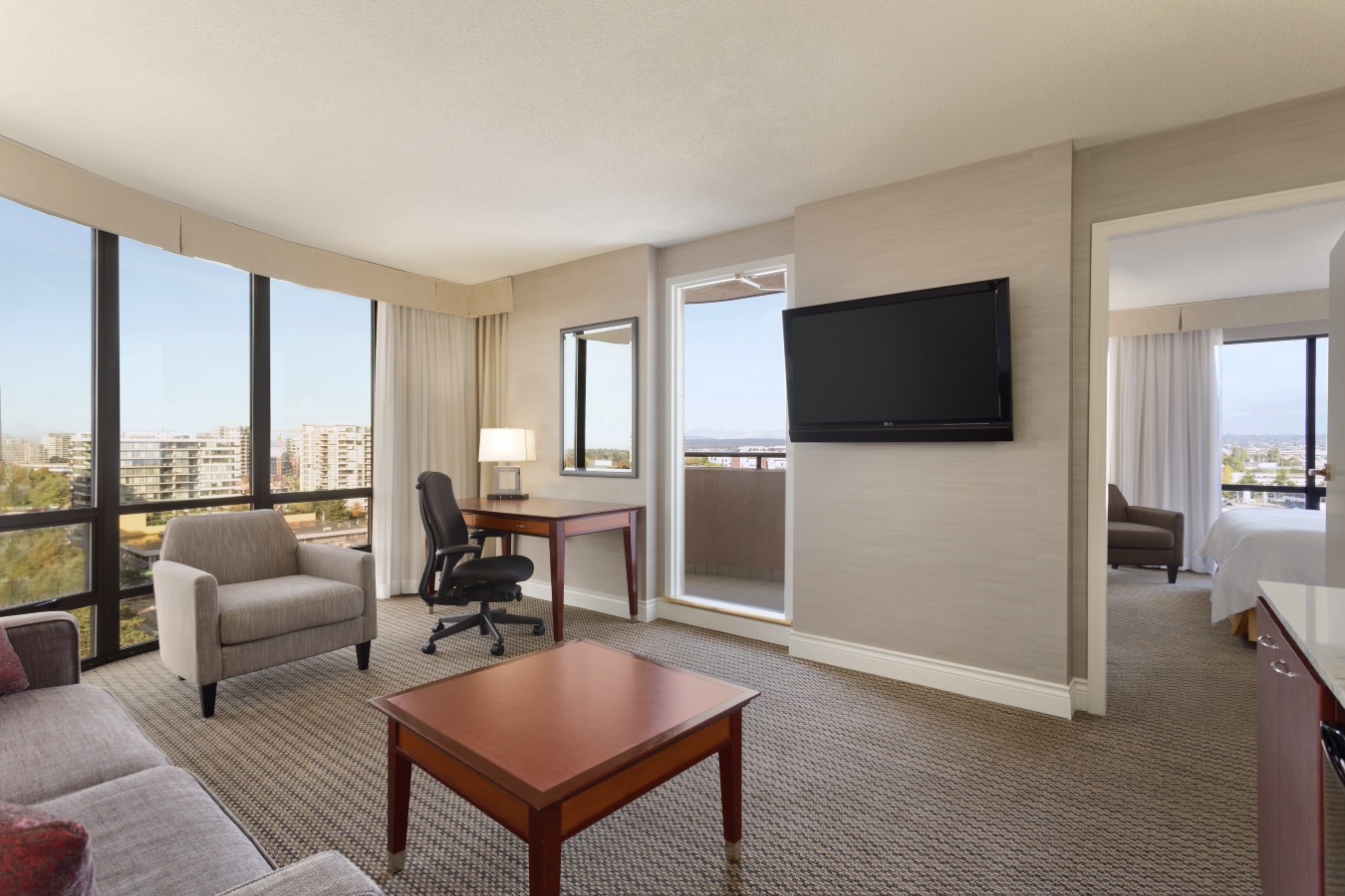 温哥华机场希尔顿酒店-官方