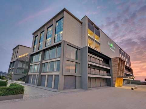 Rajavad酒店住宿-The Fern Residency, Morbi