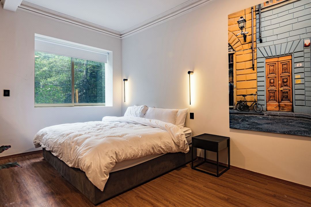 Cibeles apartments by VH