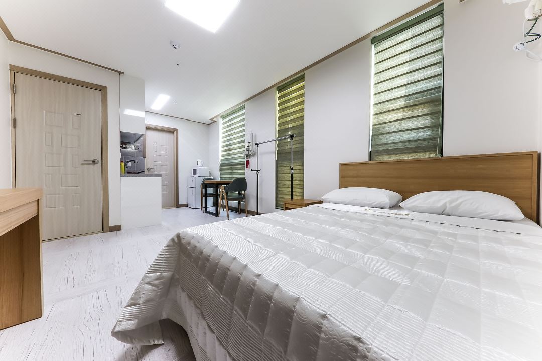 Daecheon 323 Condo