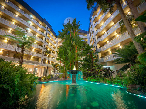 凯恩斯假日酒店