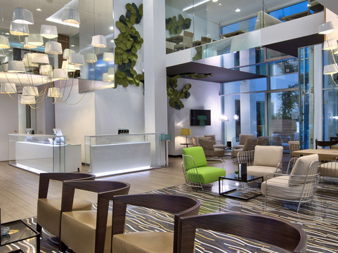 瓦伦蒂娜酒店主图