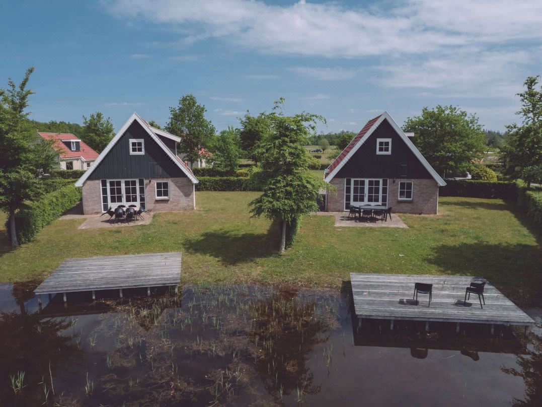 Group Stay in Eigen Wijze Near Playing Field