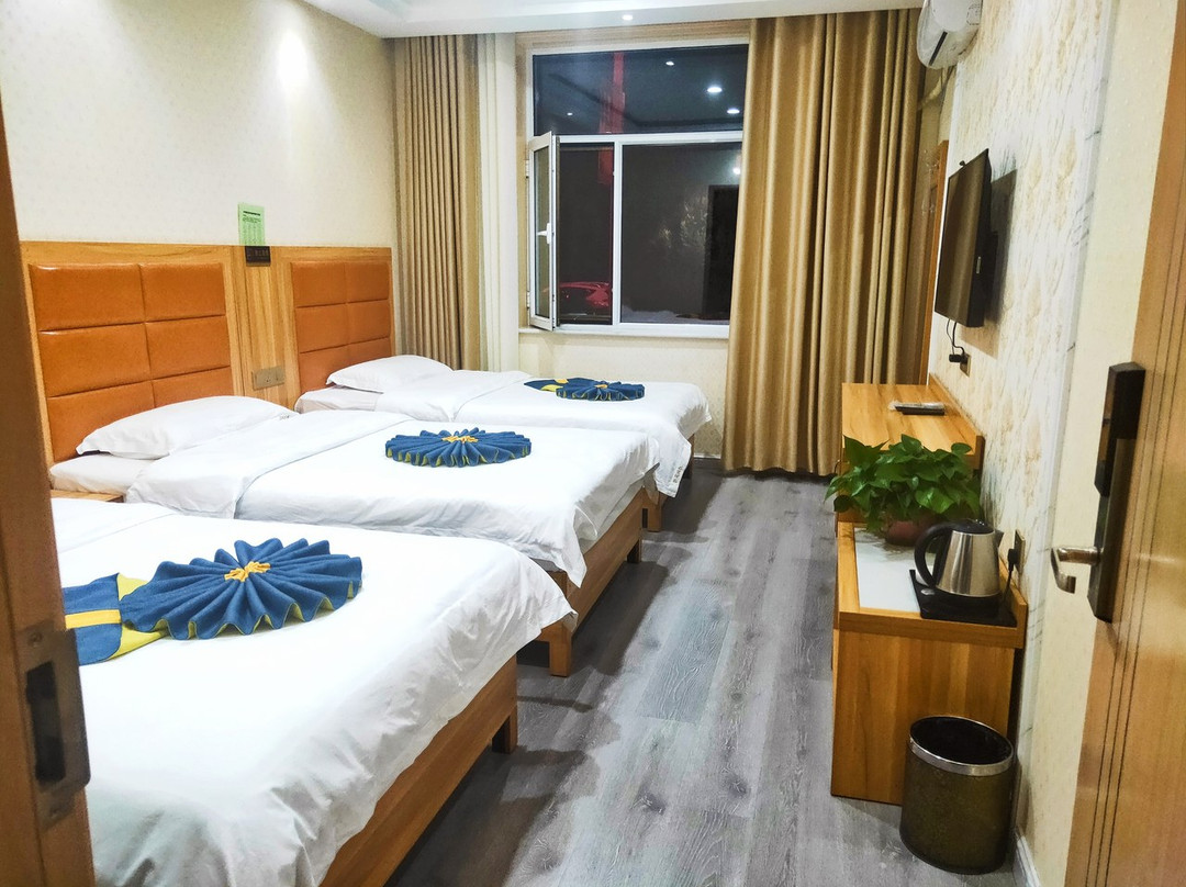 房东涓子公寓(丹霞公路分店)