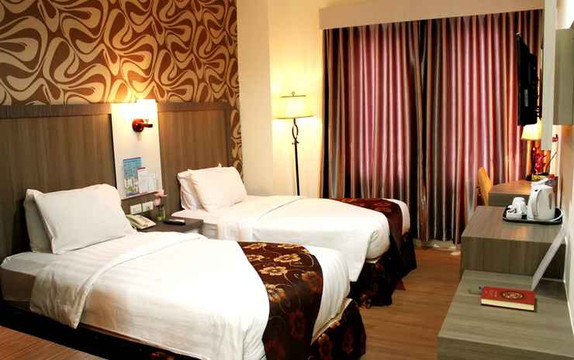 Permatahati Hotel and Convention Center