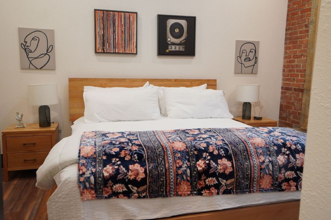 Brick Street Hotel