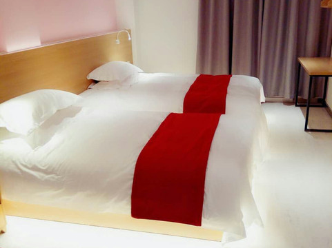 布丁酒店(泗洪第一人民医院店)