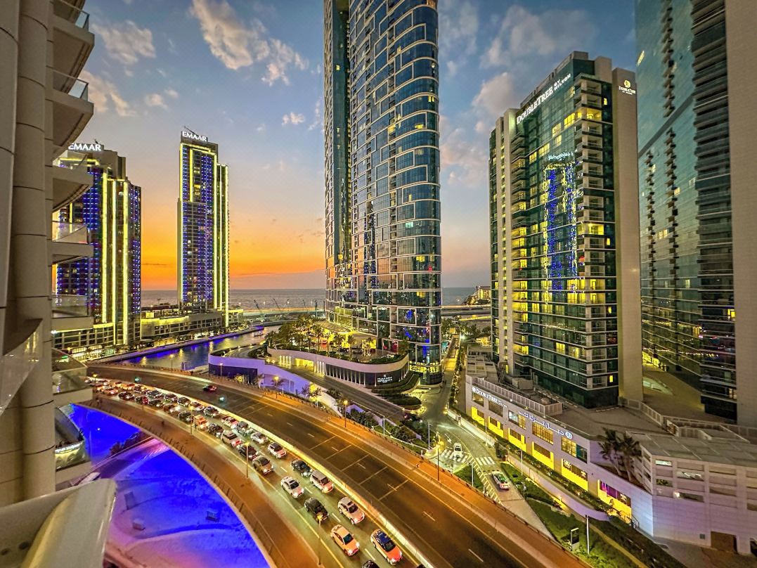 帶有PS5遊戲室的海岸優雅度假屋