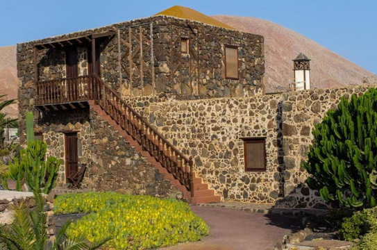 马奥乡村餐厅酒店