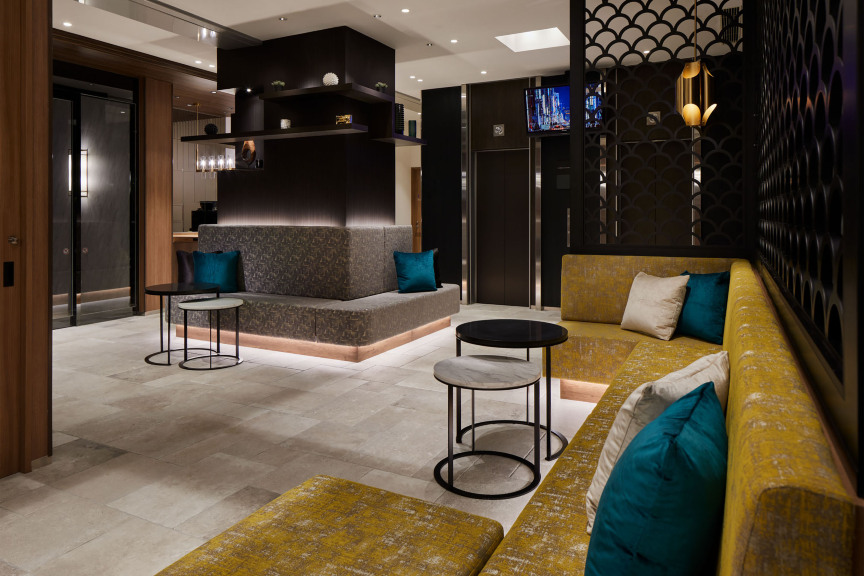 the b akasaka-mitsuke-官方