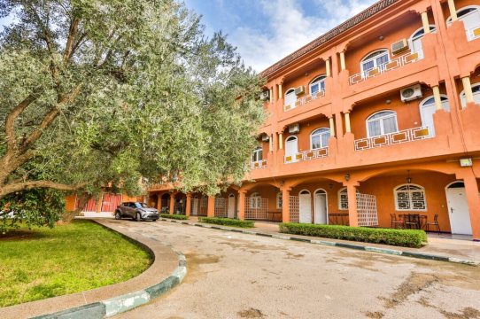 巴萨提纳酒店-官方