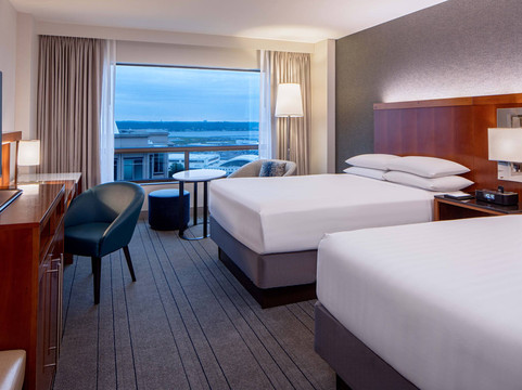 Hyatt Regency Crystal City at Reagan National Airport