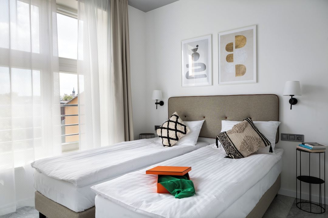 H11 Aparthotel