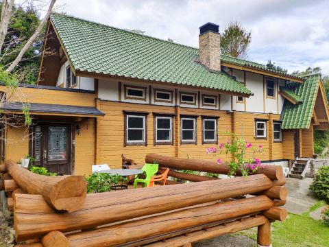 Shimano Log House