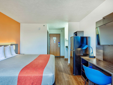 Sidney酒店住宿-Motel 6 Percival