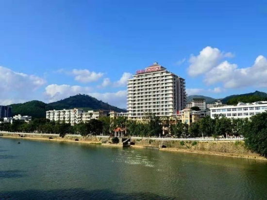 五指山珠江水晶酒店