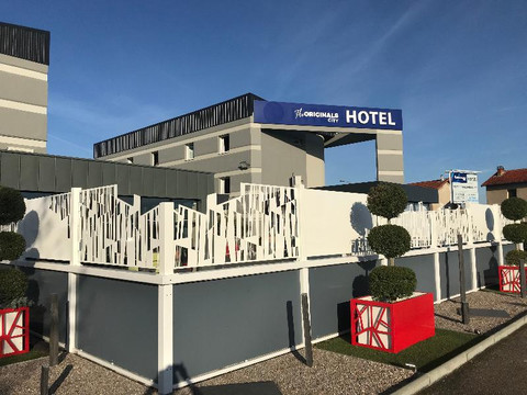 Saint-Leger-sur-Roanne酒店住宿-The Originals City Hotel Hélios Roanne