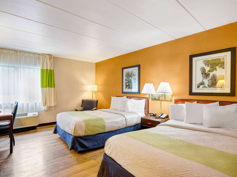 Stratford酒店住宿-米尔福德6号汽车旅馆