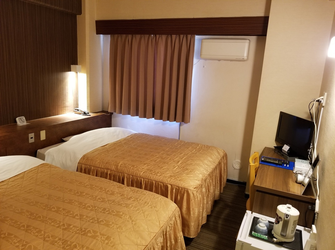 小名滨山丘酒店