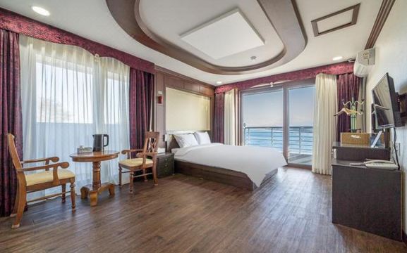 Yangyang Mobydick Hotel