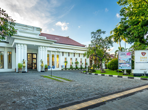 Dangin Puri酒店住宿-巴厘茵那商务酒店