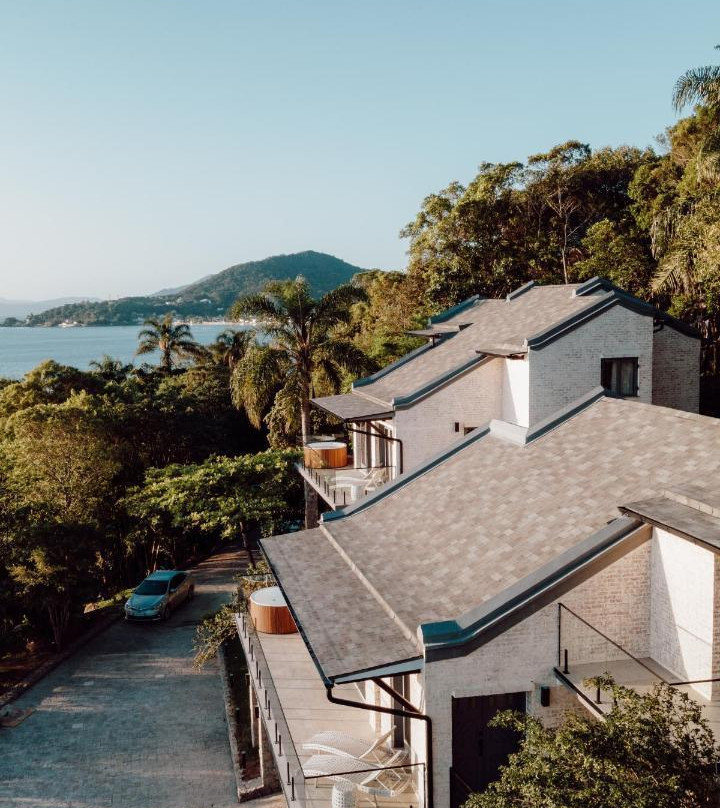 Naatooh Guest Houses