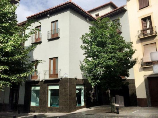 Marquis Urban, Granada