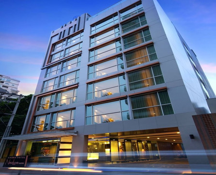 曼谷阿莫拉尼欧拉克斯套房酒店主图