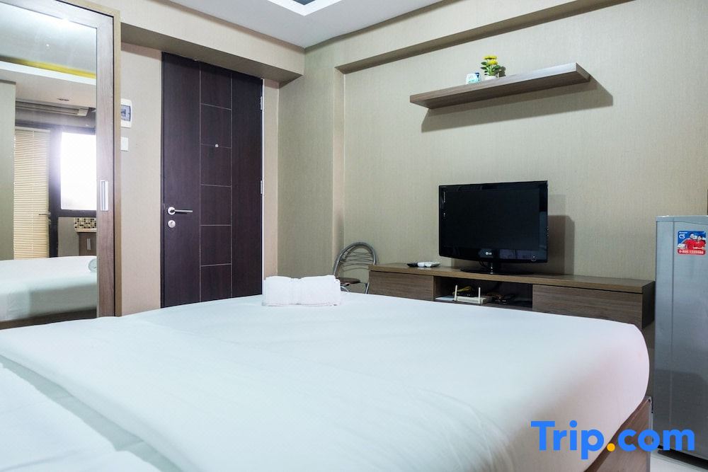 Simply Studio Kebagusan City Apartment