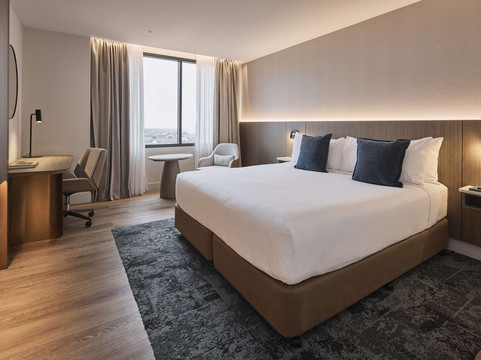 北悉尼瑞吉斯酒店, EVT旗下