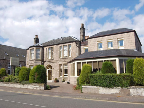 法夫郡酒店住宿-Victoria Hotel