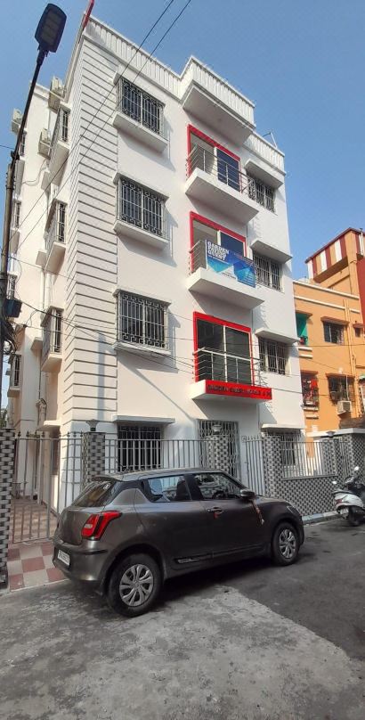 Garden Guest House 250m from Vfs Global & Rene Tower , Acropolis Mall