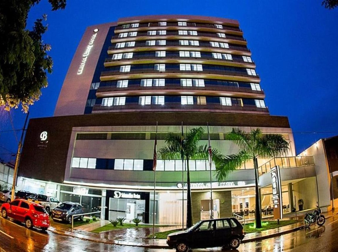 Visconde Do Rio Branco酒店住宿-Trip Hotel Uba