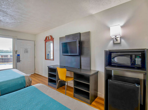 America's Comfort Lodge