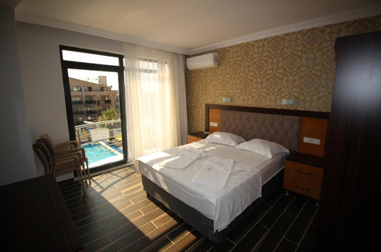 Özkaptan水上公寓酒店