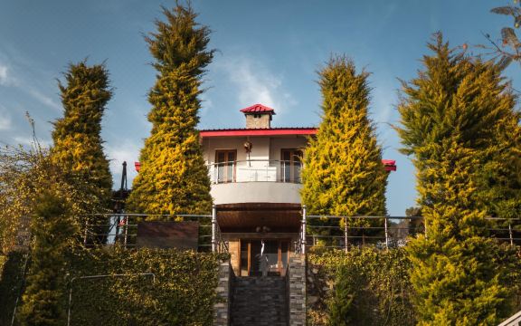 Shivalaya Resort by Evaan, Near Kaichi Dham