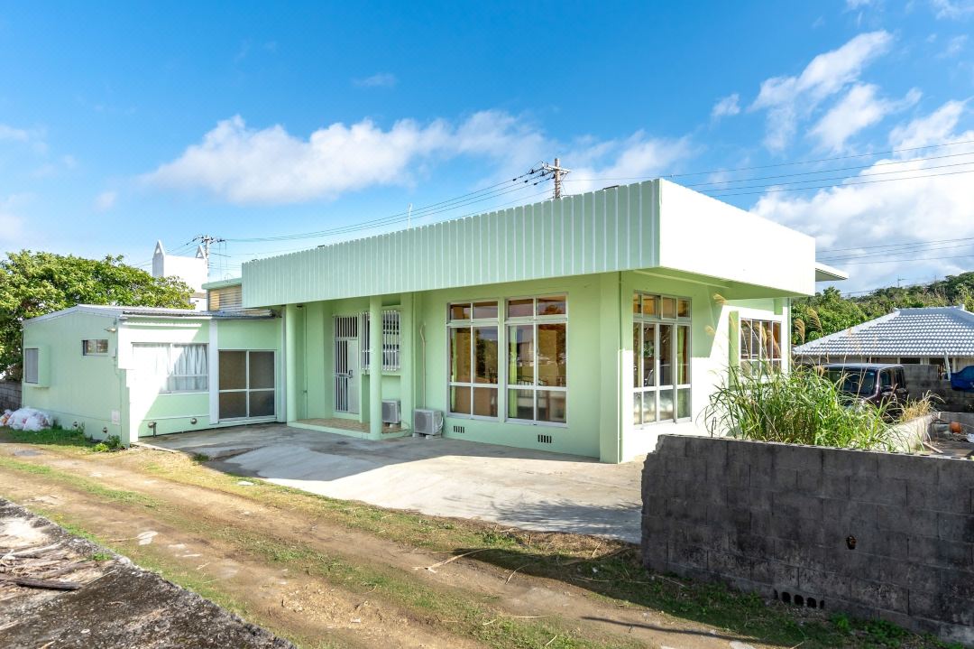 โรงแรม Uruma