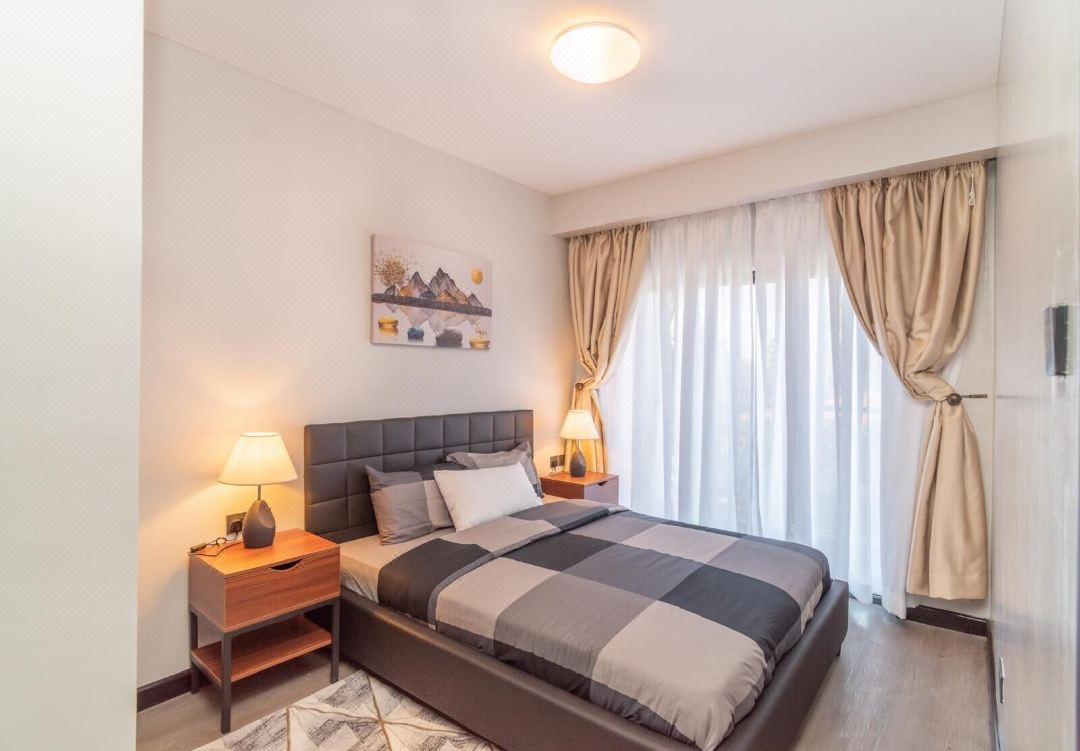 Escada Apartments