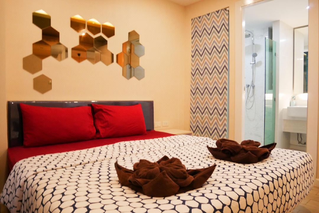 Seven Seas Resort Pattaya & Sofa Bed