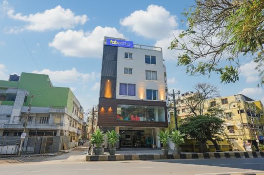 FabHotel GR Lake View - Btm Layout