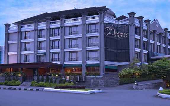 奥克萨娜酒店-官方