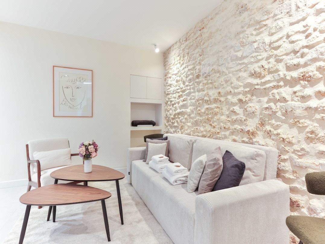 Peaceful apartment in Eiffel Tower