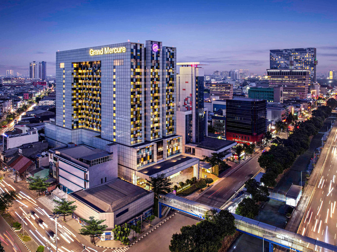 美爵雅加达哈尔莫尼酒店