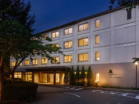 山梨县酒店住宿-山中湖富士万豪酒店